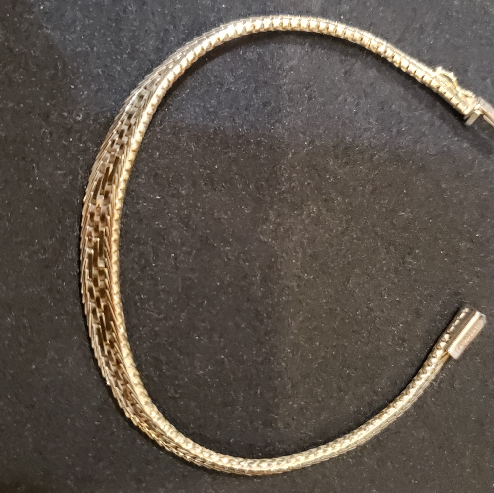 14k GOLD ITALY BRACELET